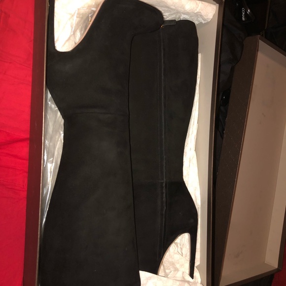 gucci boots - Picture 1 of 5